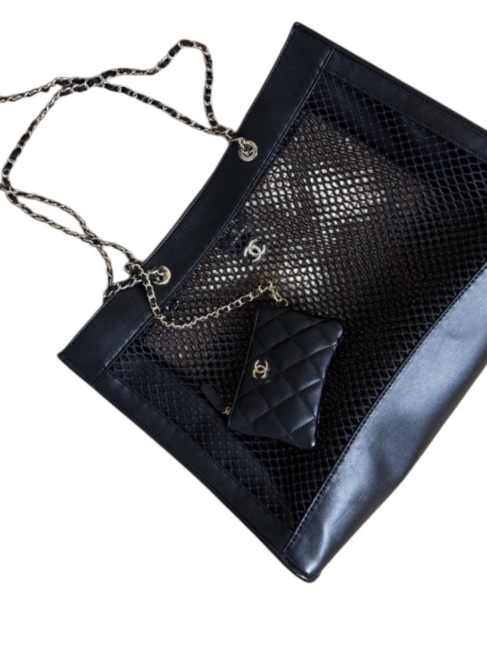 Black Mesh Chain Tote + Mini Pouch | VIP Gift | Faux Leather - Picture 2 of 7